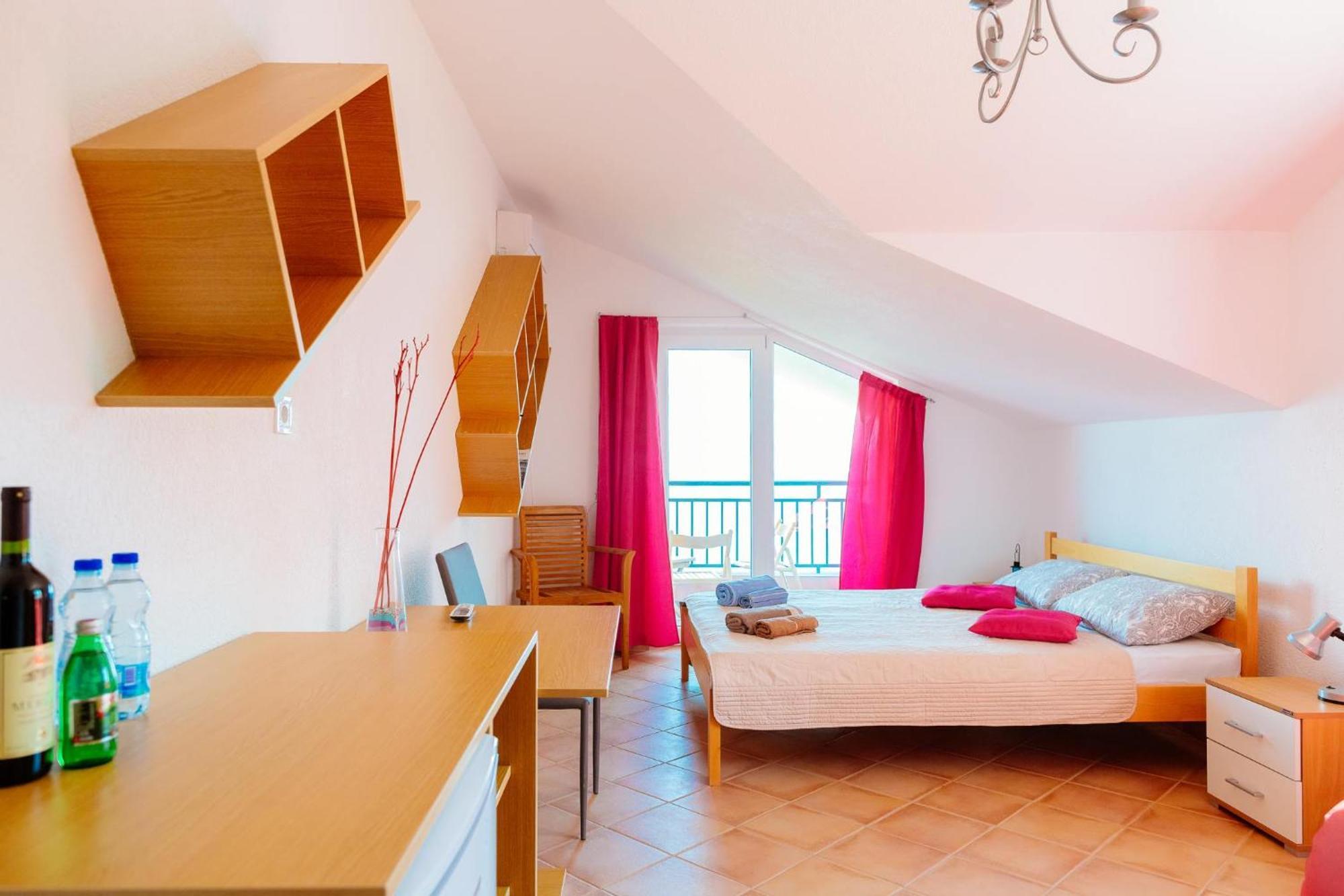 Appartement Odessa Mama à Bijela Chambre photo