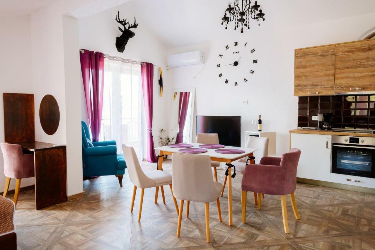 Appartement Odessa Mama à Bijela Extérieur photo
